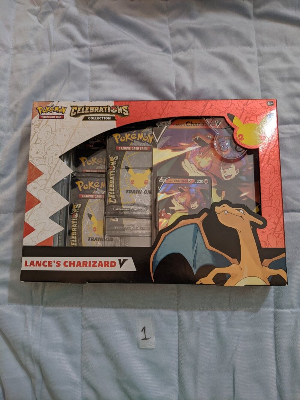 🌟 Pokémon 25th Anniv. Celebrations Charizard V Box - SEALED 🌟